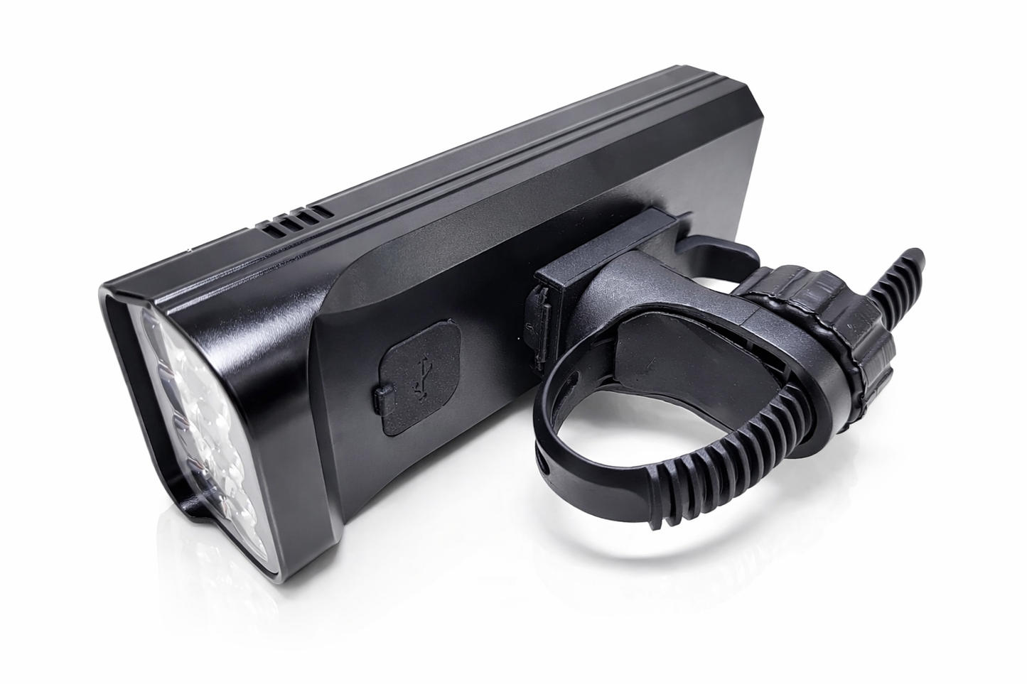 Kit éclairage vélo avec lampe avant LED noire et lumière arrière rouge coté droit