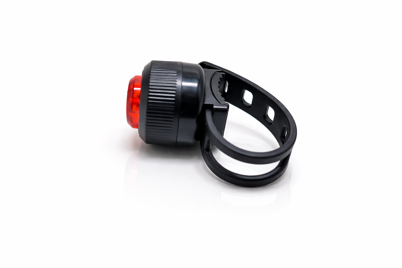 Kit éclairage vélo avec lampe avant LED noire et lumière arrière rouge 4