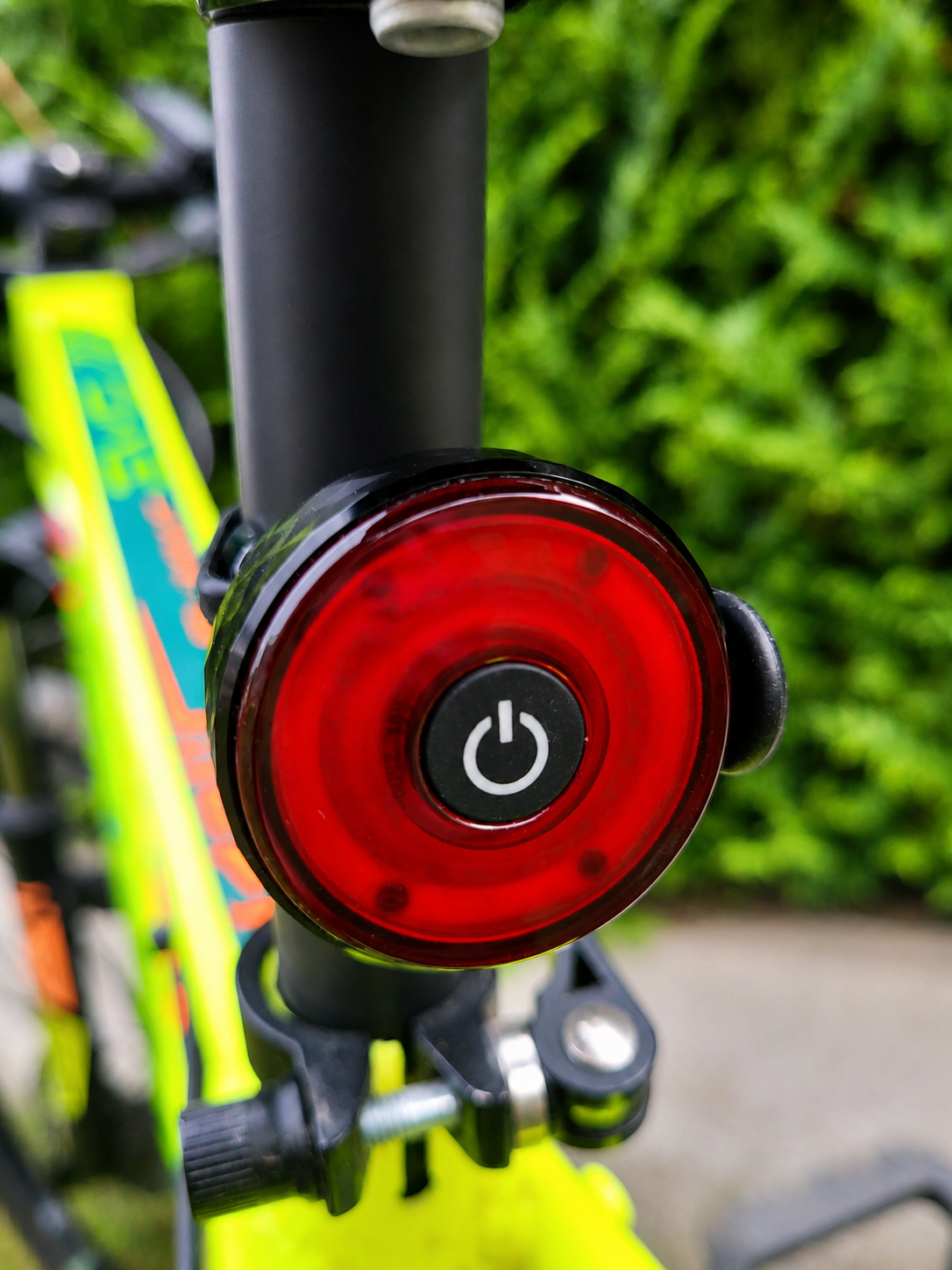 Éclairage arrière vélo LED Apple Find My