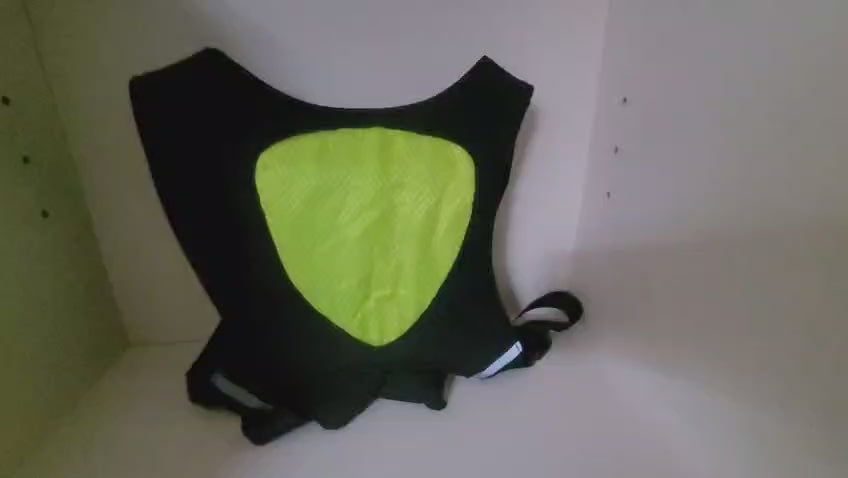 Gilet de signalisation vélo LED noir et jaune avec télécommande sans fil Vidéo